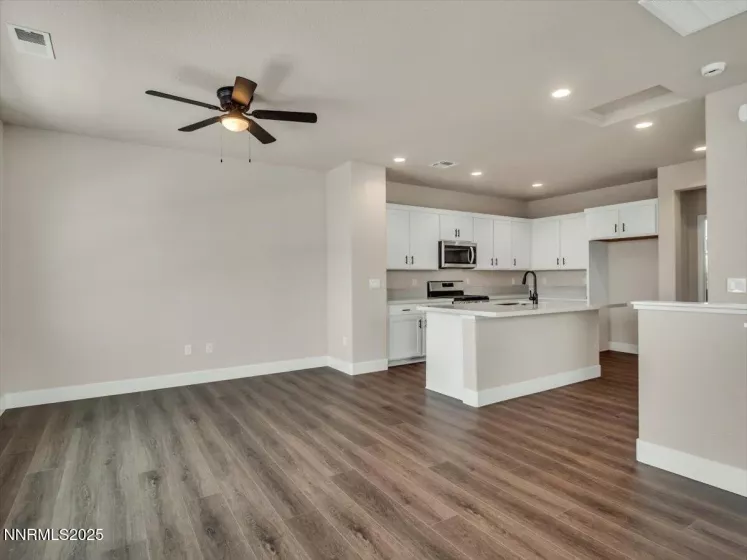 451 Blackbird, Gardnerville, Nevada 89410, 2 Bedrooms Bedrooms, ,2 BathroomsBathrooms,Residential,Residential,Blackbird,250052353