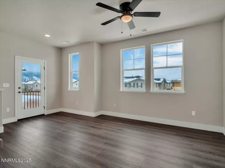 451 Blackbird, Gardnerville, Nevada 89410, 2 Bedrooms Bedrooms, ,2 BathroomsBathrooms,Residential,Residential,Blackbird,250052353
