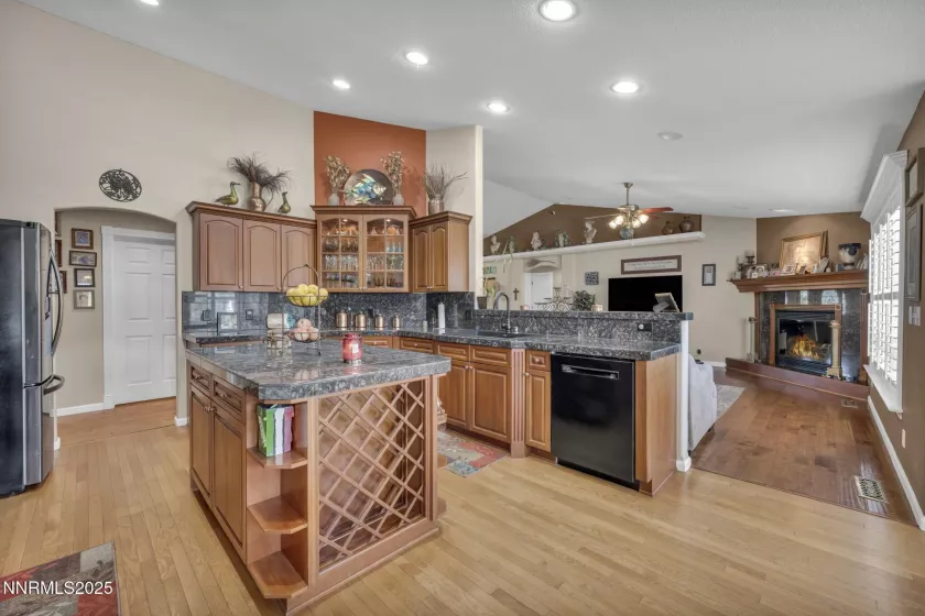 2862 Sierra Mesa, Minden, Nevada 89423, 3 Bedrooms Bedrooms, ,2 BathroomsBathrooms,Residential,Residential,Sierra Mesa,250052355