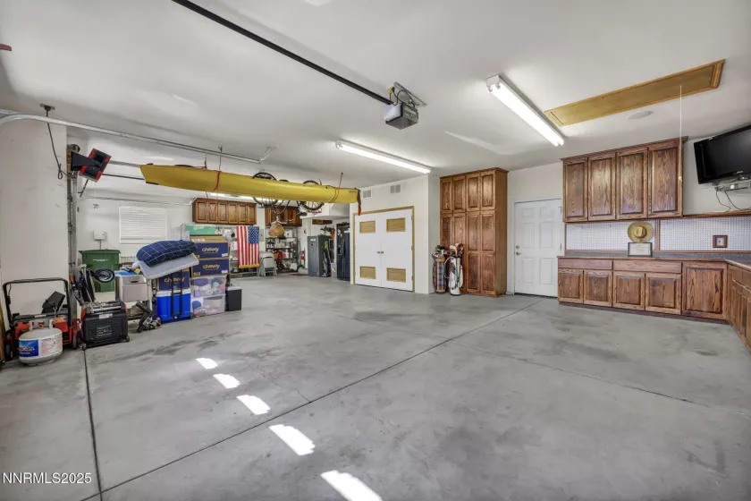2862 Sierra Mesa, Minden, Nevada 89423, 3 Bedrooms Bedrooms, ,2 BathroomsBathrooms,Residential,Residential,Sierra Mesa,250052355