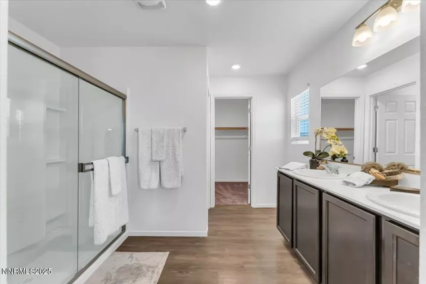 1394 Granary Park, Sparks, Nevada 89436, 4 Bedrooms Bedrooms, ,3 BathroomsBathrooms,Residential,Residential,Granary Park,250052356