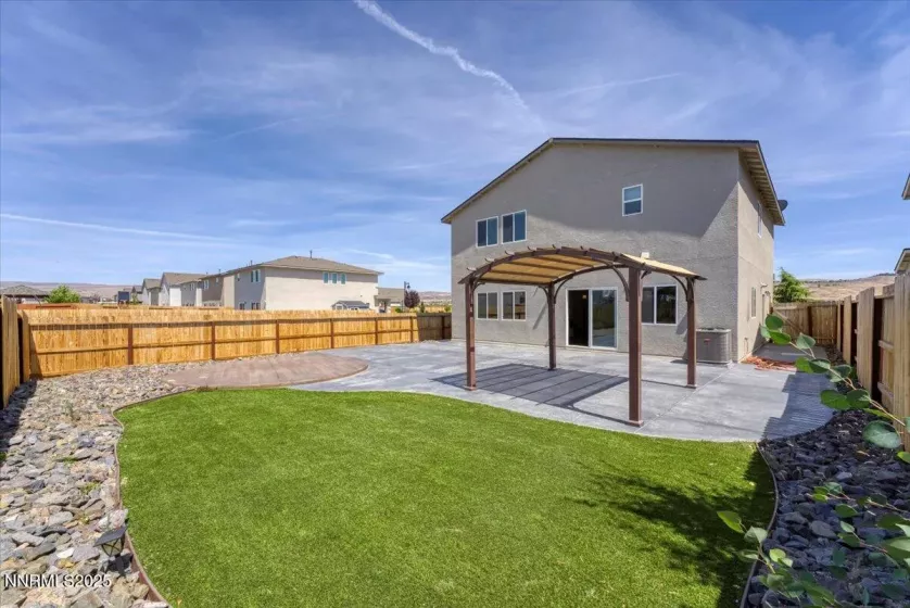 1394 Granary Park, Sparks, Nevada 89436, 4 Bedrooms Bedrooms, ,3 BathroomsBathrooms,Residential,Residential,Granary Park,250052356