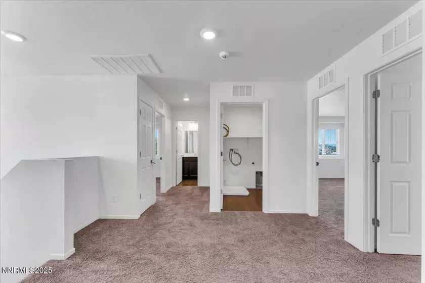 1394 Granary Park, Sparks, Nevada 89436, 4 Bedrooms Bedrooms, ,3 BathroomsBathrooms,Residential,Residential,Granary Park,250052356