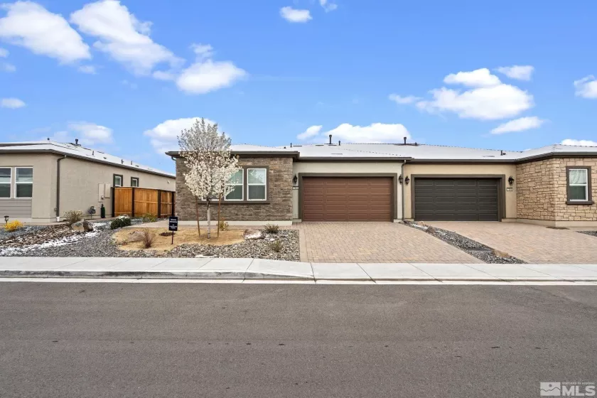 7393 Oakmont, Sparks, Nevada 89441, 2 Bedrooms Bedrooms, ,2 BathroomsBathrooms,Residential,Residential,Oakmont,250004203