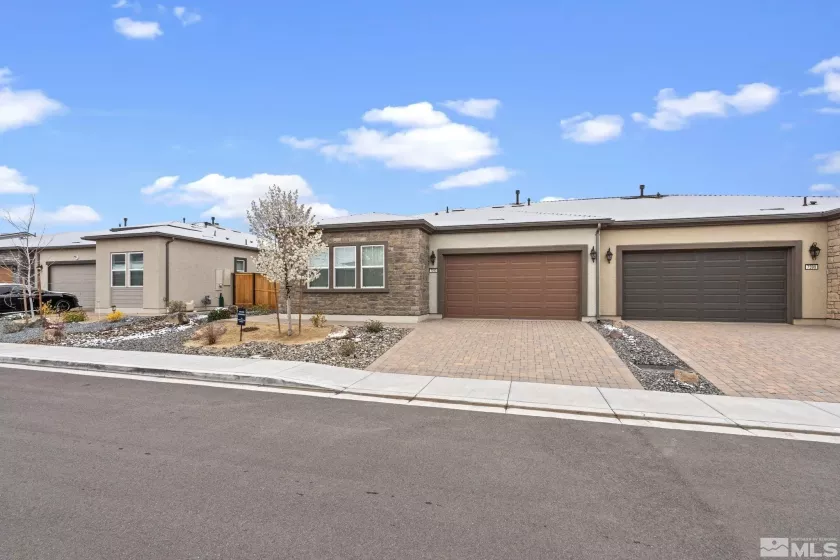7393 Oakmont, Sparks, Nevada 89441, 2 Bedrooms Bedrooms, ,2 BathroomsBathrooms,Residential,Residential,Oakmont,250004203