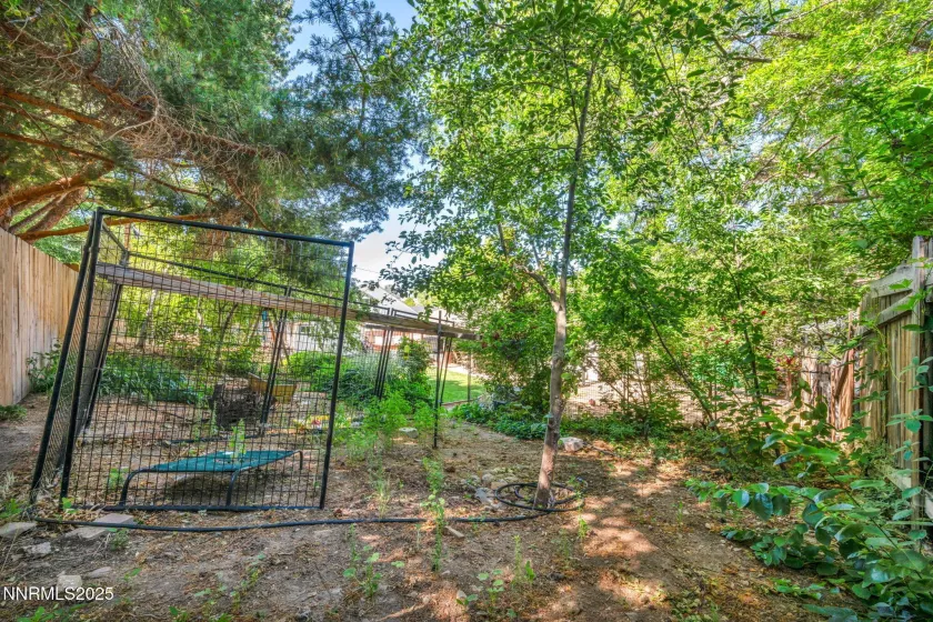 700 Highland, Carson City, Nevada 89703, 4 Bedrooms Bedrooms, ,3 BathroomsBathrooms,Residential,Residential,Highland,250052360