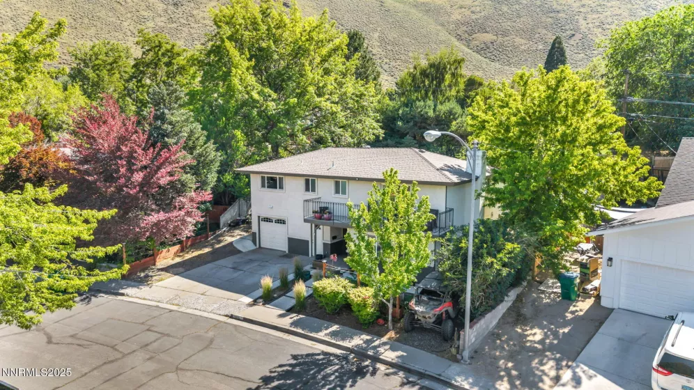 700 Highland, Carson City, Nevada 89703, 4 Bedrooms Bedrooms, ,3 BathroomsBathrooms,Residential,Residential,Highland,250052360