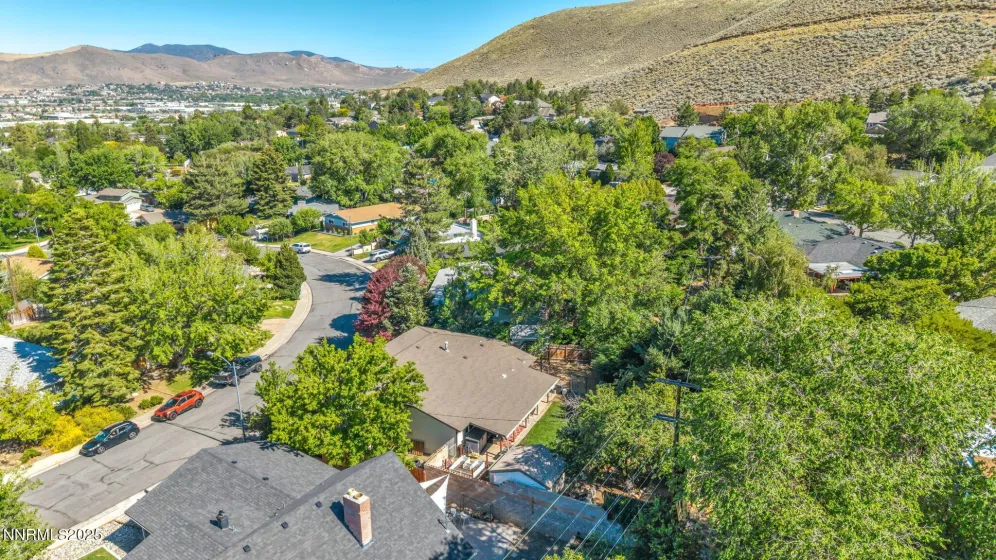 700 Highland, Carson City, Nevada 89703, 4 Bedrooms Bedrooms, ,3 BathroomsBathrooms,Residential,Residential,Highland,250052360