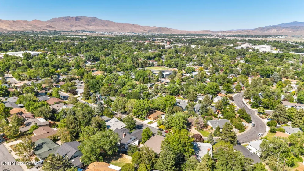 700 Highland, Carson City, Nevada 89703, 4 Bedrooms Bedrooms, ,3 BathroomsBathrooms,Residential,Residential,Highland,250052360