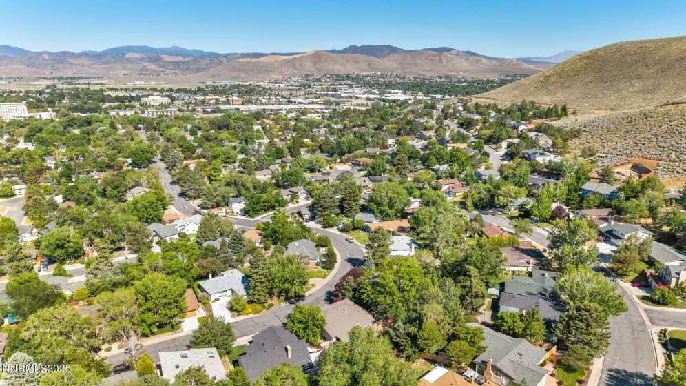 700 Highland, Carson City, Nevada 89703, 4 Bedrooms Bedrooms, ,3 BathroomsBathrooms,Residential,Residential,Highland,250052360