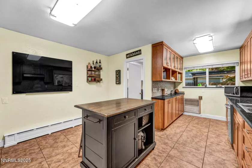 700 Highland, Carson City, Nevada 89703, 4 Bedrooms Bedrooms, ,3 BathroomsBathrooms,Residential,Residential,Highland,250052360