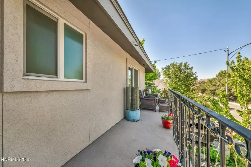 700 Highland, Carson City, Nevada 89703, 4 Bedrooms Bedrooms, ,3 BathroomsBathrooms,Residential,Residential,Highland,250052360