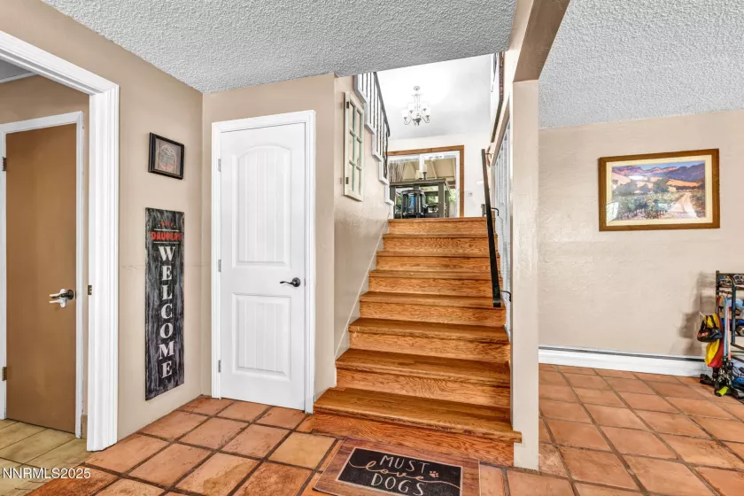 700 Highland, Carson City, Nevada 89703, 4 Bedrooms Bedrooms, ,3 BathroomsBathrooms,Residential,Residential,Highland,250052360