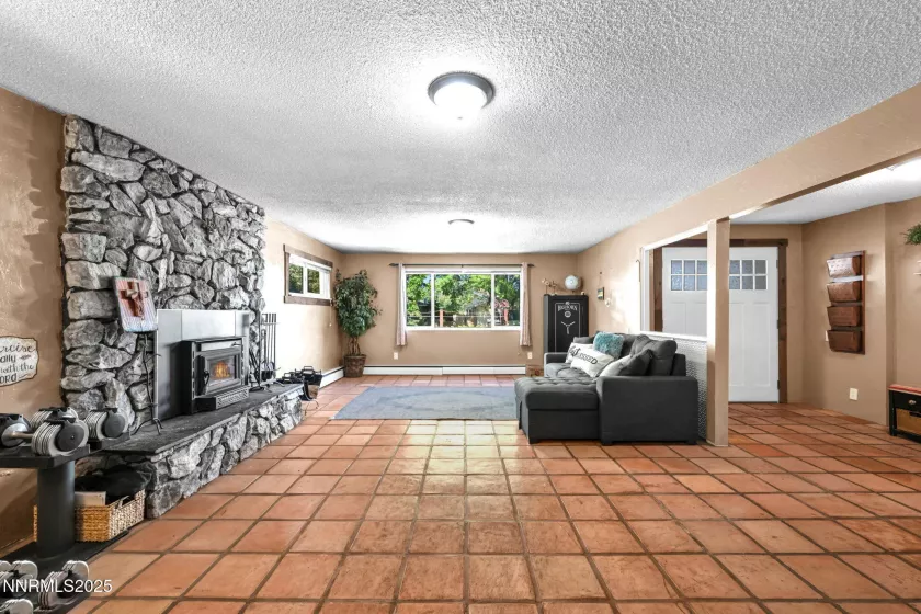 700 Highland, Carson City, Nevada 89703, 4 Bedrooms Bedrooms, ,3 BathroomsBathrooms,Residential,Residential,Highland,250052360