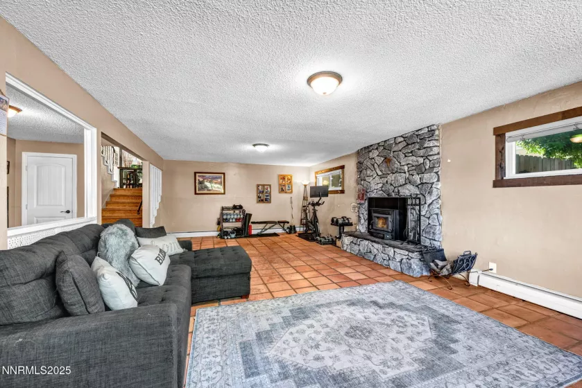 700 Highland, Carson City, Nevada 89703, 4 Bedrooms Bedrooms, ,3 BathroomsBathrooms,Residential,Residential,Highland,250052360