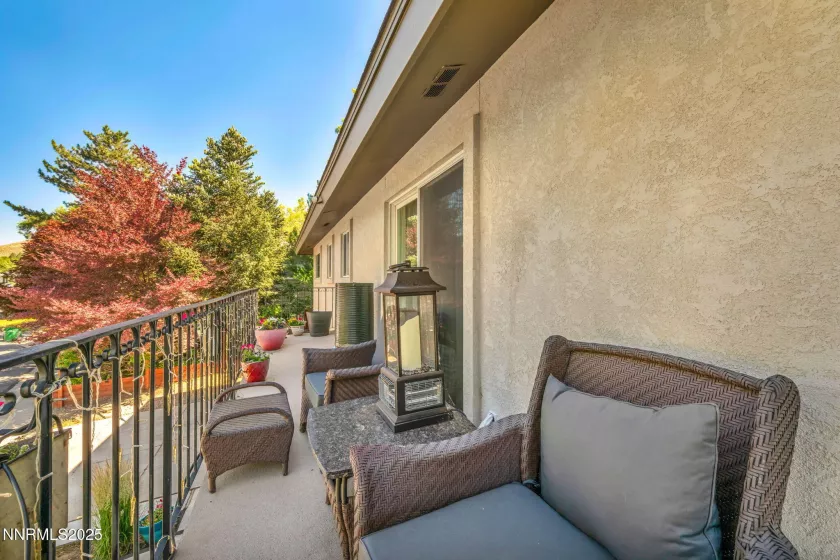700 Highland, Carson City, Nevada 89703, 4 Bedrooms Bedrooms, ,3 BathroomsBathrooms,Residential,Residential,Highland,250052360