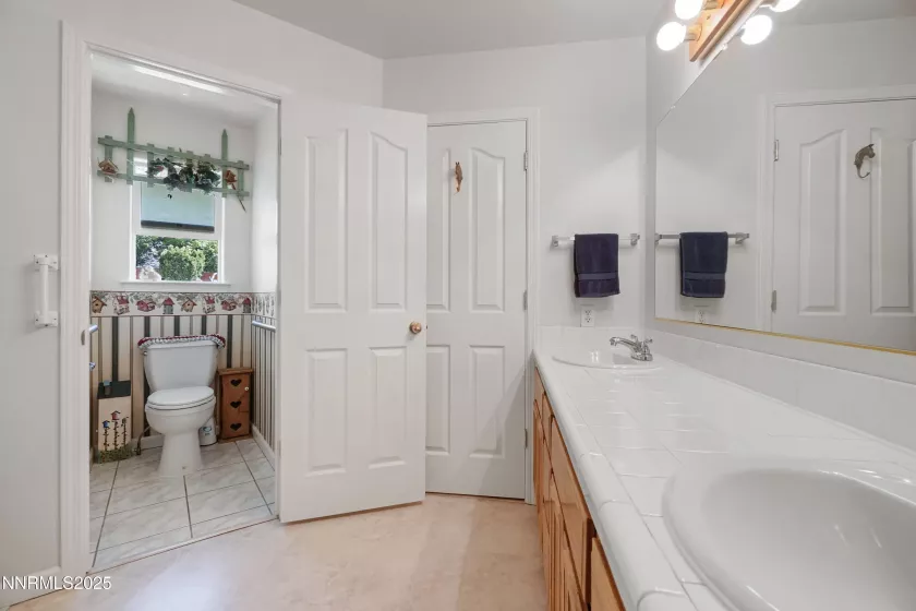 1427 Shasta, Gardnerville, Nevada 89460, 3 Bedrooms Bedrooms, ,2 BathroomsBathrooms,Residential,Residential,Shasta,250052361