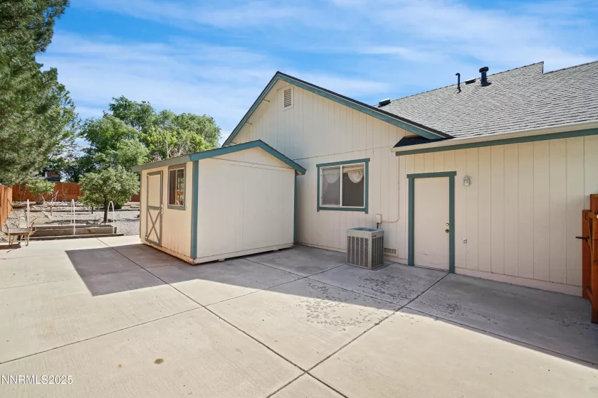 1427 Shasta, Gardnerville, Nevada 89460, 3 Bedrooms Bedrooms, ,2 BathroomsBathrooms,Residential,Residential,Shasta,250052361