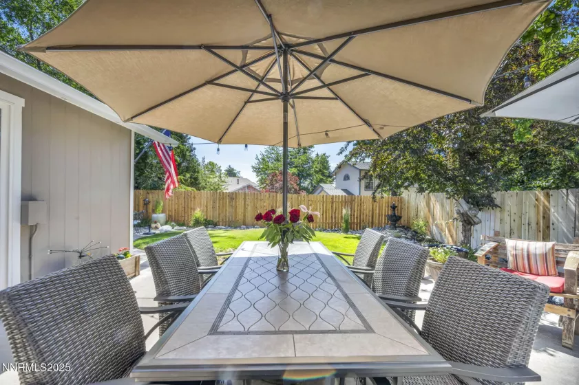 1668 Glen Oaks, Reno, Nevada 89523, 4 Bedrooms Bedrooms, ,2 BathroomsBathrooms,Residential,Residential,Glen Oaks,250052362