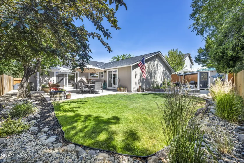 1668 Glen Oaks, Reno, Nevada 89523, 4 Bedrooms Bedrooms, ,2 BathroomsBathrooms,Residential,Residential,Glen Oaks,250052362