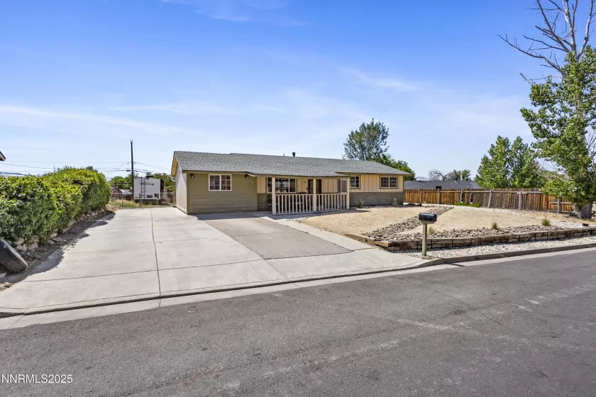 260 Palace, Reno, Nevada 89506, 3 Bedrooms Bedrooms, ,2 BathroomsBathrooms,Residential,Residential,Palace,250052365
