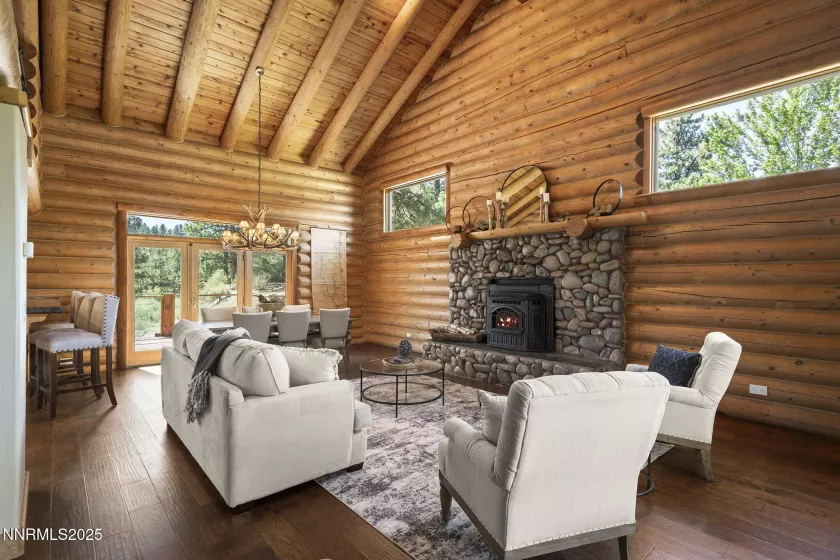 Family & Dining Room Combo
