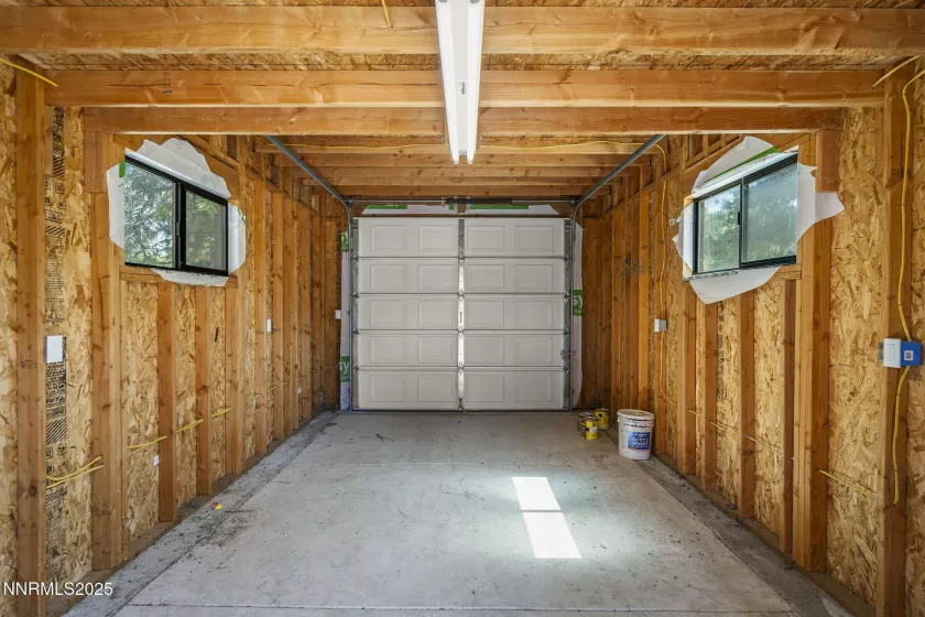 1-Car Detached Garage
