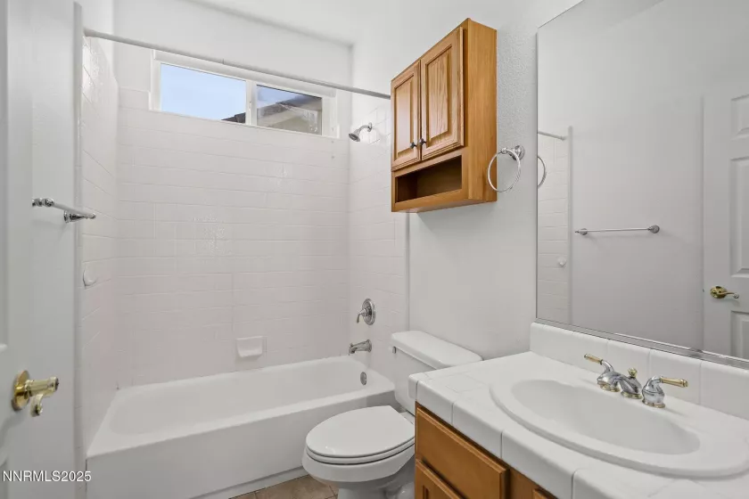 3300 Dog Leg, Minden, Nevada 89423, 4 Bedrooms Bedrooms, ,4 BathroomsBathrooms,Residential,Residential,Dog Leg,250052368