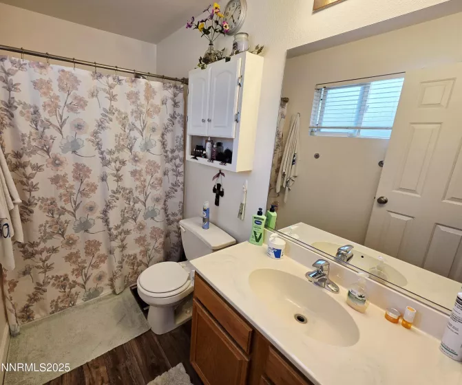 5776 Sculptor, Sun Valley, Nevada 89433, 3 Bedrooms Bedrooms, ,2 BathroomsBathrooms,Residential,Residential,Sculptor,250052371