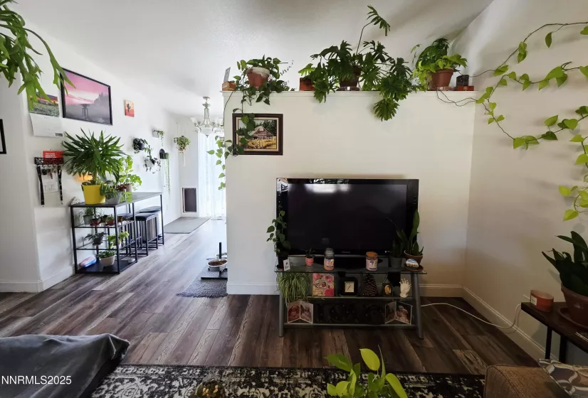 5776 Sculptor, Sun Valley, Nevada 89433, 3 Bedrooms Bedrooms, ,2 BathroomsBathrooms,Residential,Residential,Sculptor,250052371