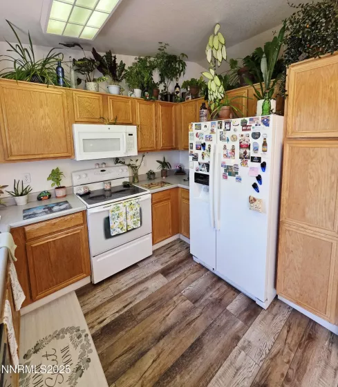 5776 Sculptor, Sun Valley, Nevada 89433, 3 Bedrooms Bedrooms, ,2 BathroomsBathrooms,Residential,Residential,Sculptor,250052371