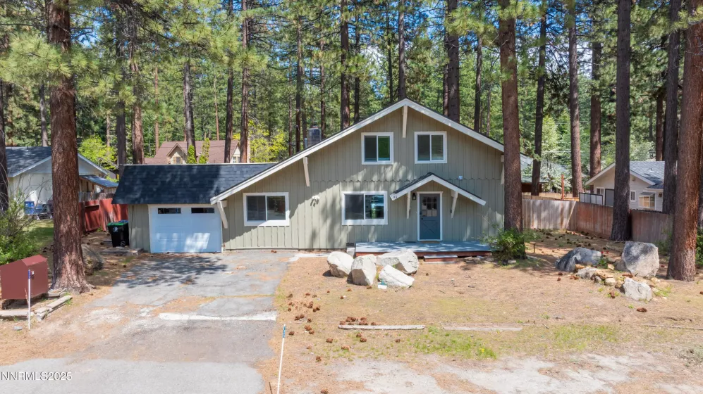 195 Pine Ridge, Stateline, Nevada 89449, 4 Bedrooms Bedrooms, ,3 BathroomsBathrooms,Residential,Residential,Pine Ridge,250052372