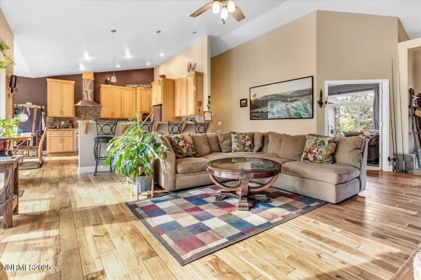 770 Parman, Gardnerville, Nevada 89460, 3 Bedrooms Bedrooms, ,3 BathroomsBathrooms,Residential,Residential,Parman,250051285