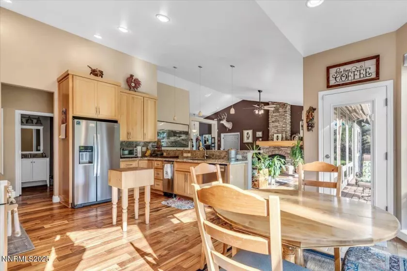 770 Parman, Gardnerville, Nevada 89460, 3 Bedrooms Bedrooms, ,3 BathroomsBathrooms,Residential,Residential,Parman,250051285