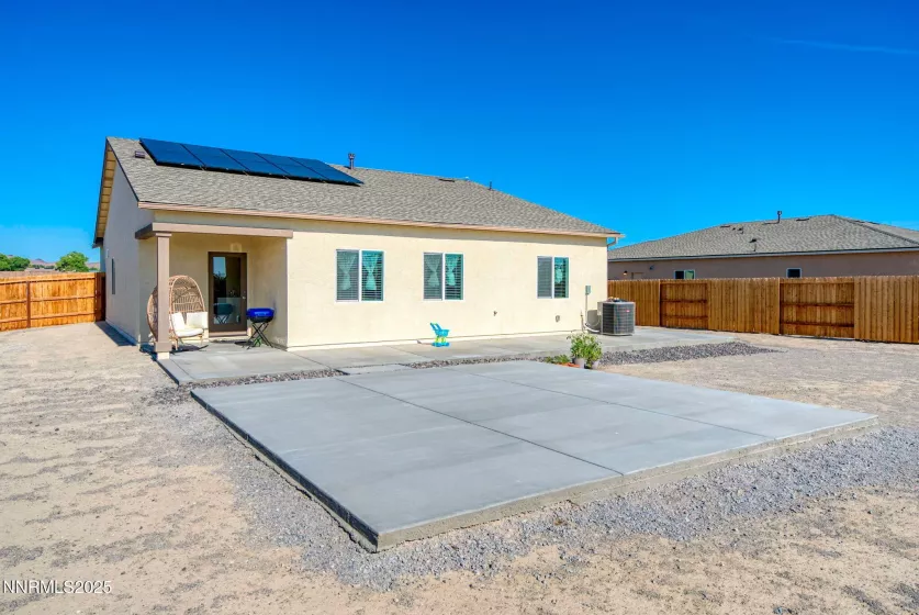 805 Natalie, Fernley, Nevada 89408, 3 Bedrooms Bedrooms, ,2 BathroomsBathrooms,Residential,Residential,Natalie,250052373