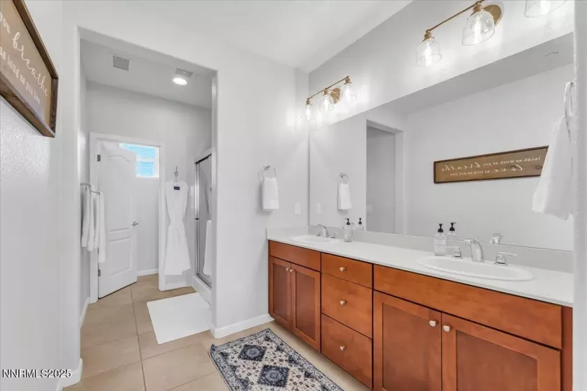 2642 Alessandro, Sparks, Nevada 89434, 3 Bedrooms Bedrooms, ,3 BathroomsBathrooms,Residential,Residential,Alessandro,250052375
