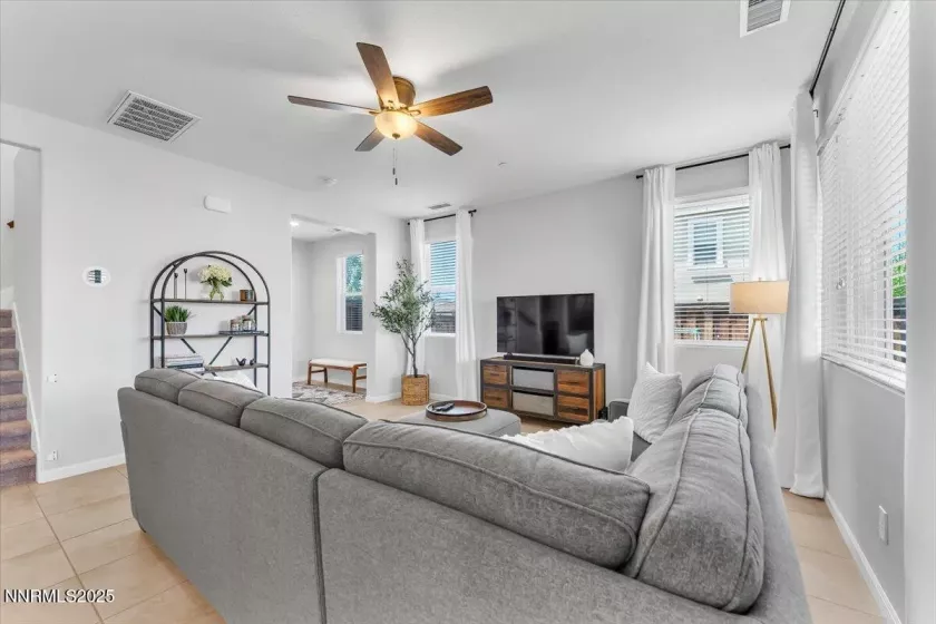 2642 Alessandro, Sparks, Nevada 89434, 3 Bedrooms Bedrooms, ,3 BathroomsBathrooms,Residential,Residential,Alessandro,250052375