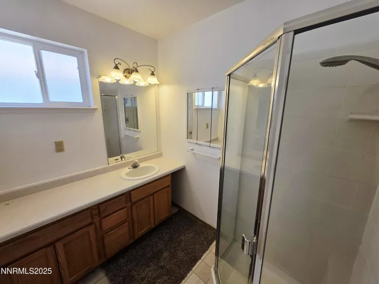 88 Broadway, Fallon, Nevada 89406, 3 Bedrooms Bedrooms, ,2 BathroomsBathrooms,Residential,Residential,Broadway,250052377