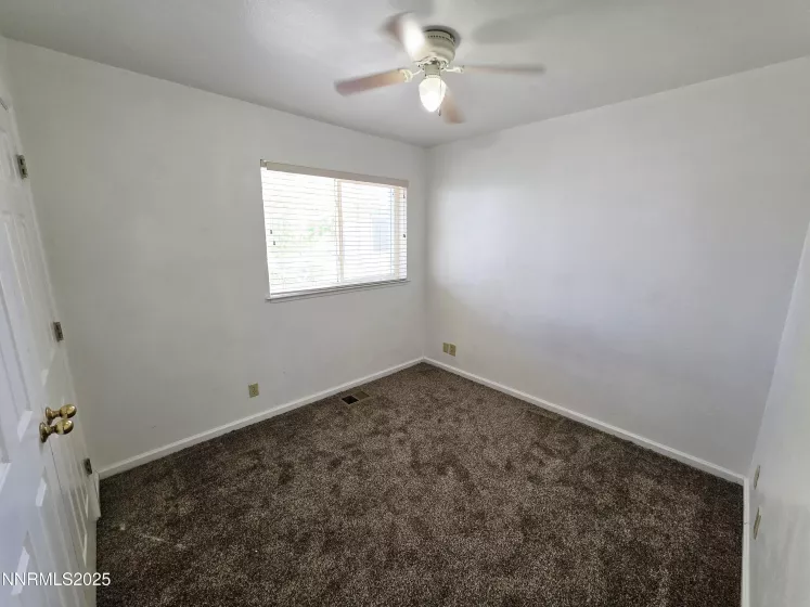 88 Broadway, Fallon, Nevada 89406, 3 Bedrooms Bedrooms, ,2 BathroomsBathrooms,Residential,Residential,Broadway,250052377