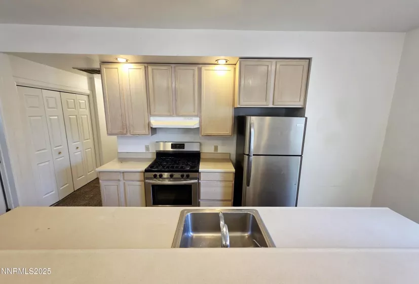 88 Broadway, Fallon, Nevada 89406, 3 Bedrooms Bedrooms, ,2 BathroomsBathrooms,Residential,Residential,Broadway,250052377