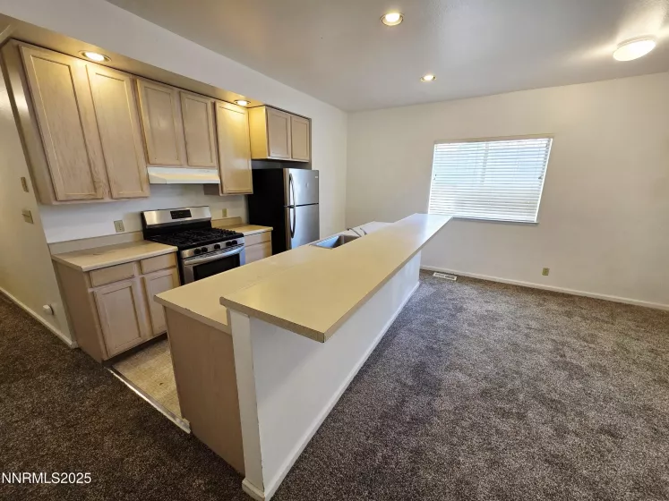 88 Broadway, Fallon, Nevada 89406, 3 Bedrooms Bedrooms, ,2 BathroomsBathrooms,Residential,Residential,Broadway,250052377