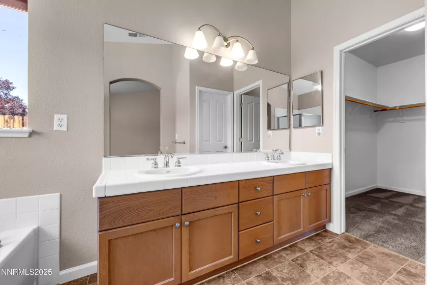 5287 Vidette Meadows, Sparks, Nevada 89436, 3 Bedrooms Bedrooms, ,2 BathroomsBathrooms,Residential,Residential,Vidette Meadows,250052378