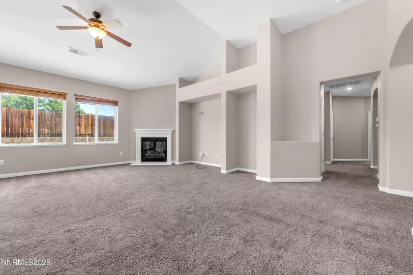 5287 Vidette Meadows, Sparks, Nevada 89436, 3 Bedrooms Bedrooms, ,2 BathroomsBathrooms,Residential,Residential,Vidette Meadows,250052378