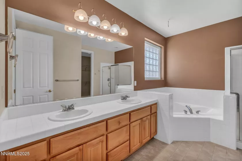 2450 Genoa Meadows, Genoa, Nevada 89411, 3 Bedrooms Bedrooms, ,2 BathroomsBathrooms,Residential,Residential,Genoa Meadows,250052379