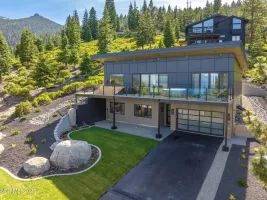 9172 Scenic, Tahoma, California 96142, 3 Bedrooms Bedrooms, ,3 BathroomsBathrooms,Residential,Residential,Scenic,250052391