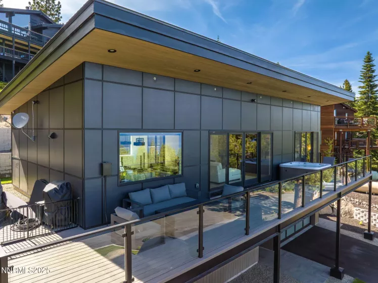 9172 Scenic, Tahoma, California 96142, 3 Bedrooms Bedrooms, ,3 BathroomsBathrooms,Residential,Residential,Scenic,250052391