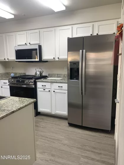 9050 Double R, Reno, Nevada 89521, 1 Bedroom Bedrooms, ,1 BathroomBathrooms,Residential,Residential,Double R,250052393