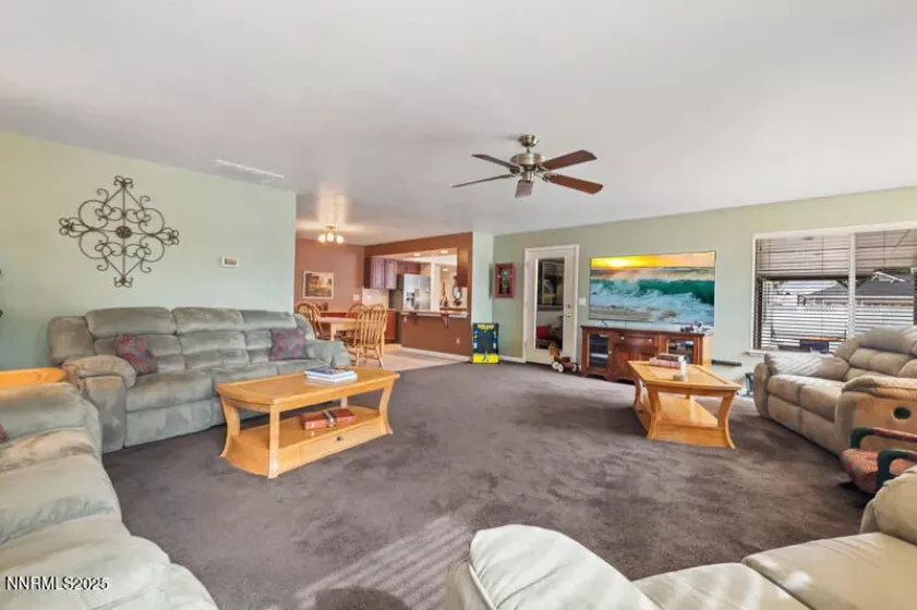10 Desert Peak, Sparks, Nevada 89441, 4 Bedrooms Bedrooms, ,3 BathroomsBathrooms,Residential,Residential,Desert Peak,250052396