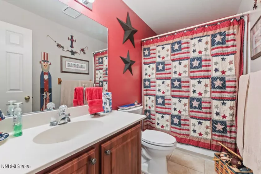 10 Desert Peak, Sparks, Nevada 89441, 4 Bedrooms Bedrooms, ,3 BathroomsBathrooms,Residential,Residential,Desert Peak,250052396