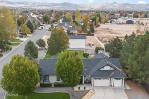 10 Desert Peak, Sparks, Nevada 89441, 4 Bedrooms Bedrooms, ,3 BathroomsBathrooms,Residential,Residential,Desert Peak,250052396